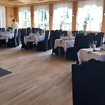 Schwarzberghof *