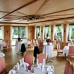 Schwarzberghof Inn *